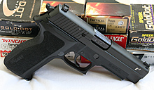 Sig_Sauer_P226_E2_03a