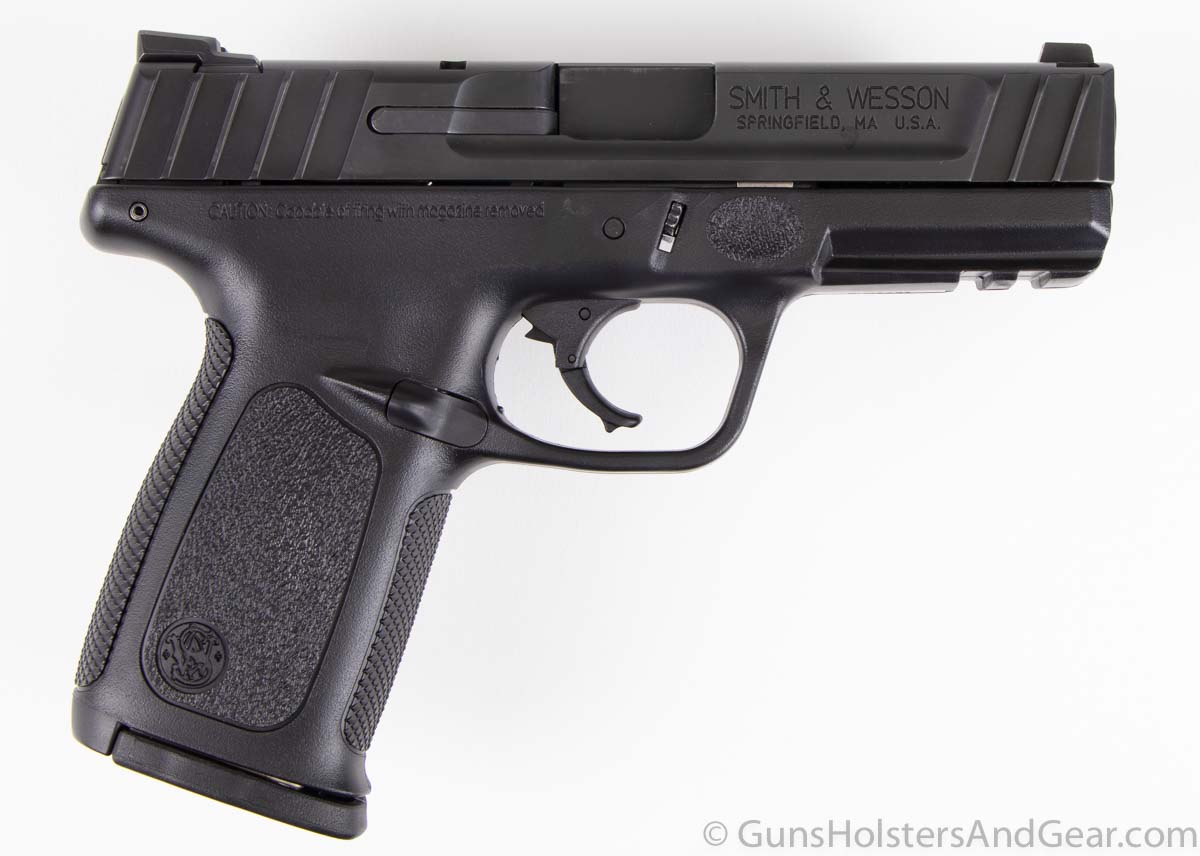 Review of the Smith Wesson SD40 pistol