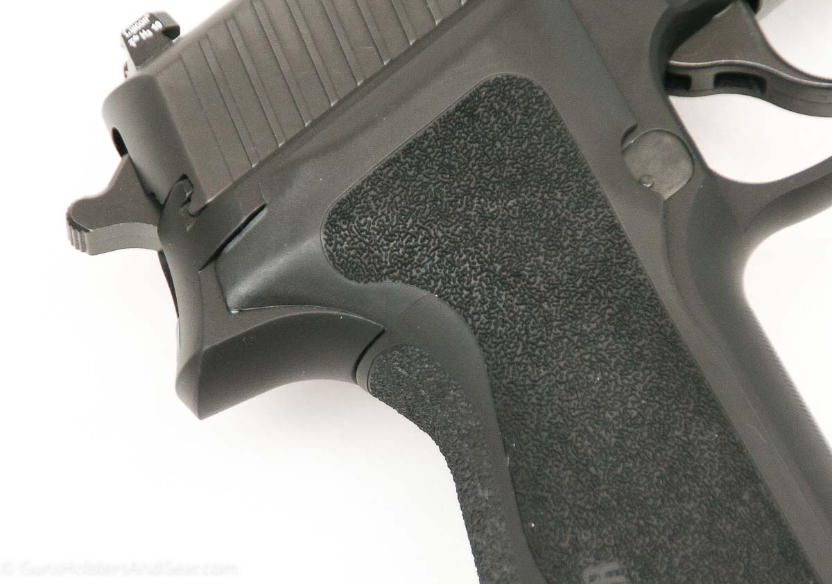 SIG P226 E2 grip