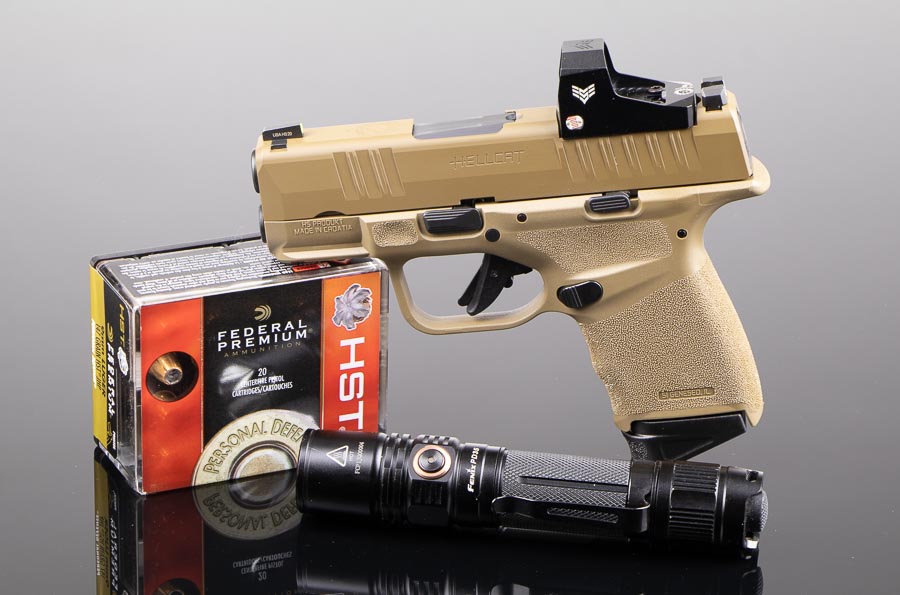 Springfield Hellcat vs Springfield XD-E