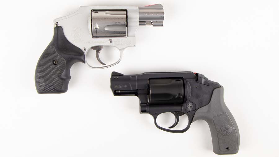 side view of Smith and Wesson Bodyguard 38 vs Smith and Wesson 642 revolver