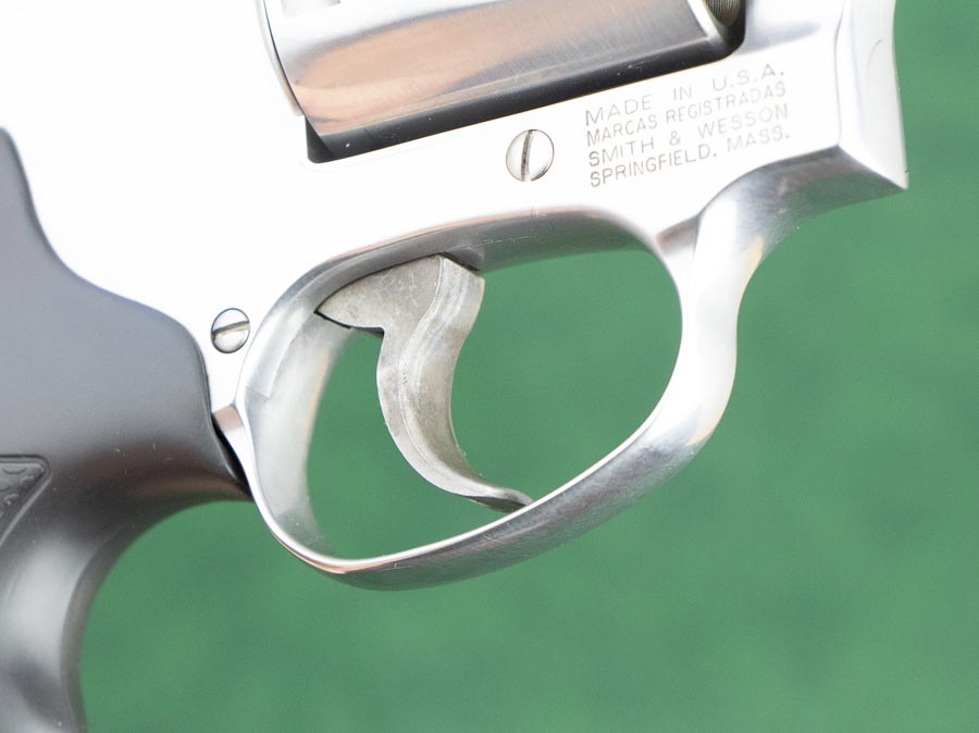 testing the trigger on Smith and Wesson 640 357 Magnum revolver