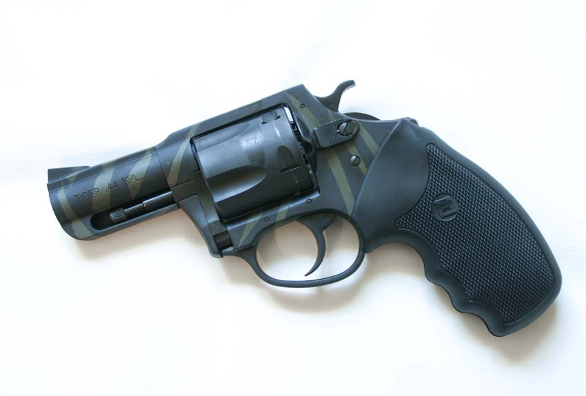 Charter Arms Bulldog review 44 Special revolver